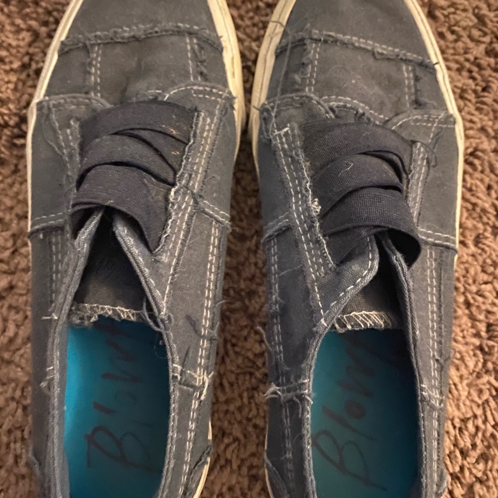 Slip on sneakers